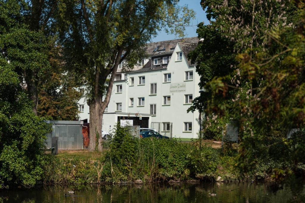 Pension Domblick Вецлар Экстерьер фото